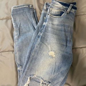 Women’s denim light wash jeans (High Rise)